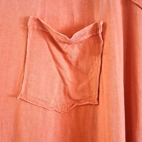 Easel Drop Shoulder Raw Edged T-shirt - Picture 2 of 12
